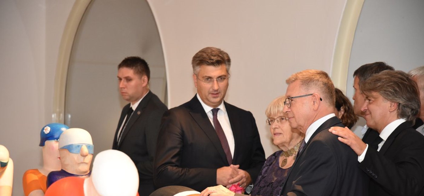 Predsjednik Vlade Andrej Plenković otvorio izložbu ''Vasko Lipovac – Retrospektiva''